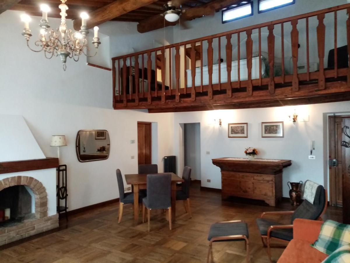 Il Nido Apus Architect Apartment Montevarchi Luaran gambar